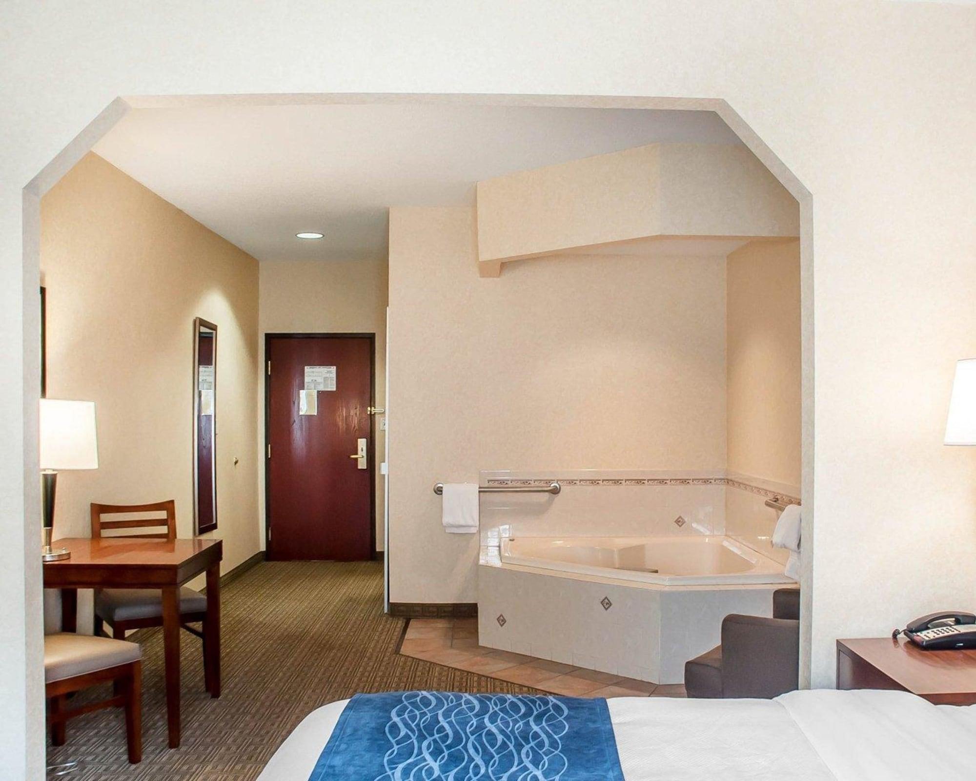 Comfort Inn & Suites Hamburg Luaran gambar