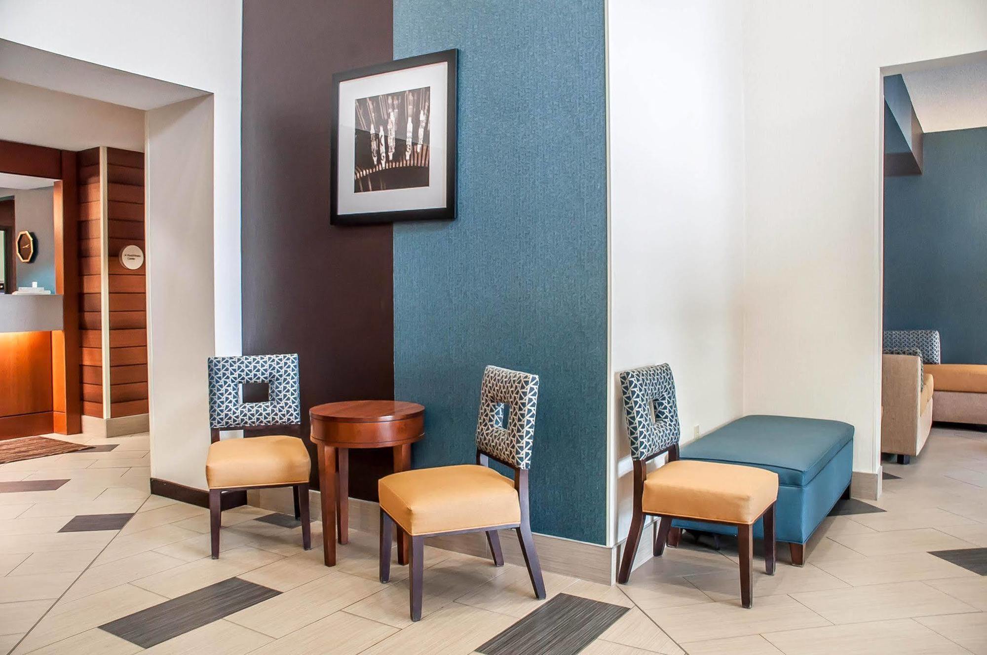 Comfort Inn & Suites Hamburg Luaran gambar