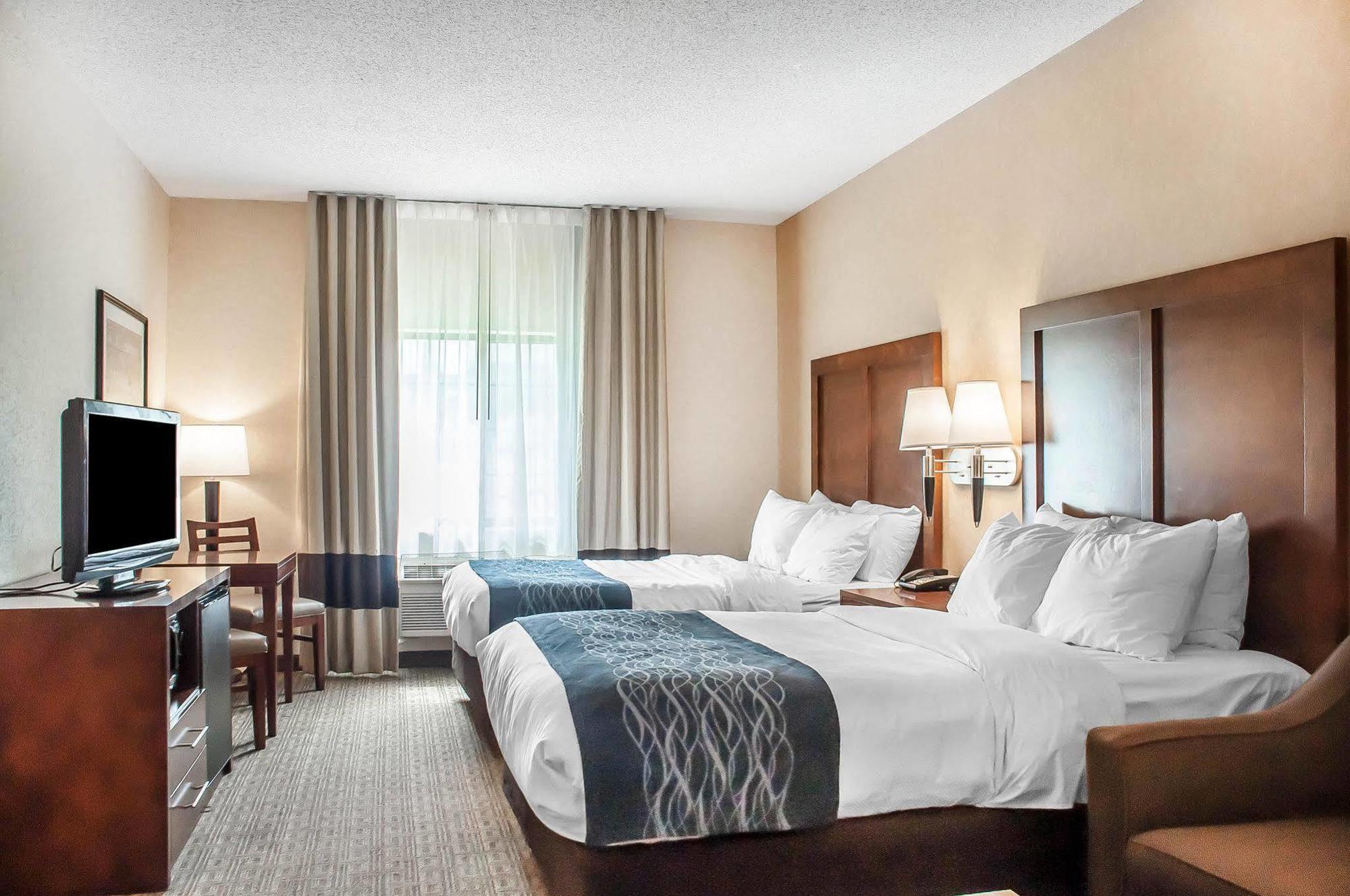 Comfort Inn & Suites Hamburg Luaran gambar